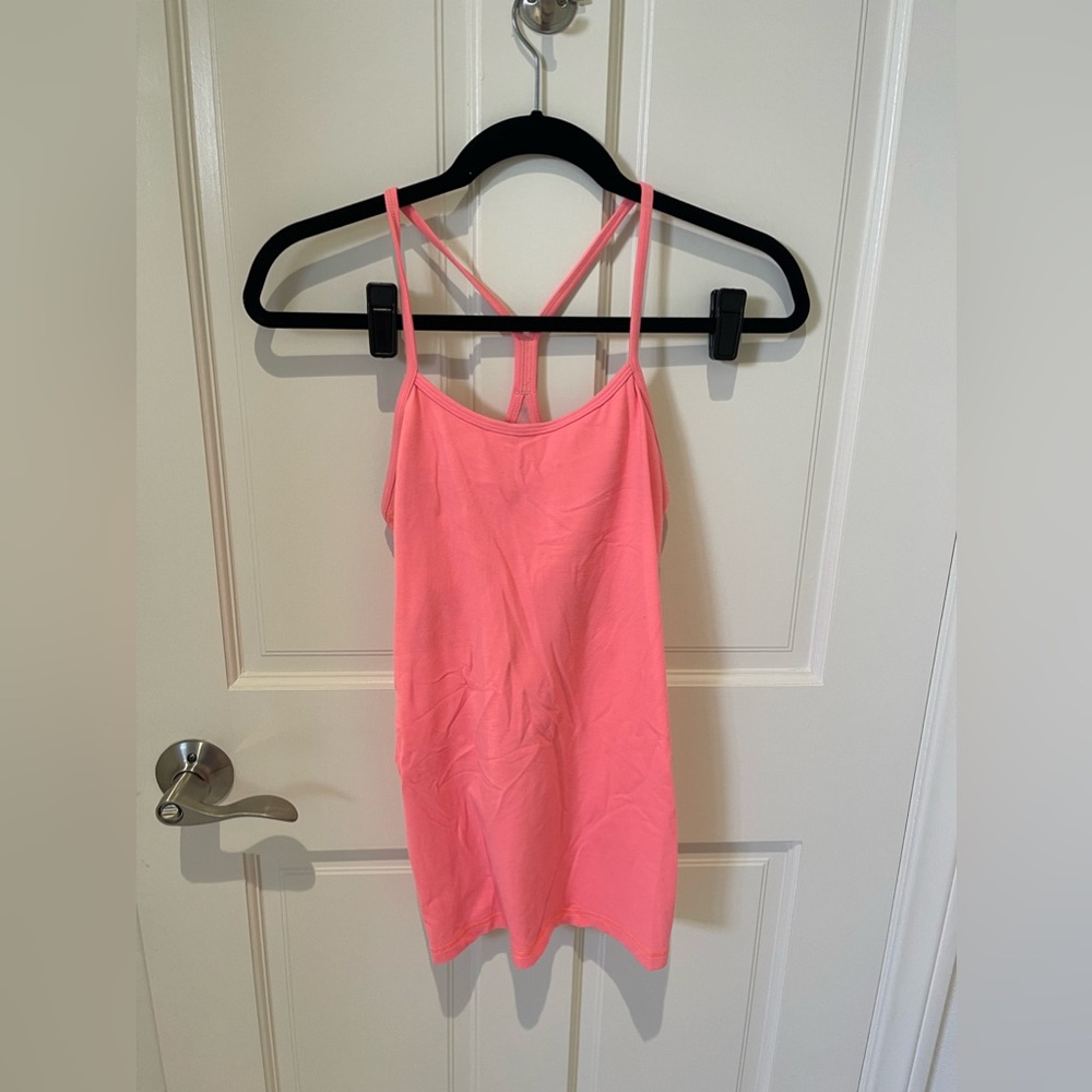 Peach lululemon workout top size 6
